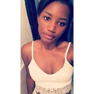 Meet your Posher, Mely